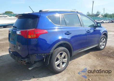 2015 Toyota Rav4 Xle z USA, uszkodzony, nr VIN 2T3RFREV6FW404262